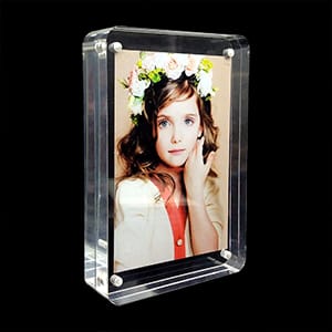 Vertical Acrylic Magnetic-type Frame Block