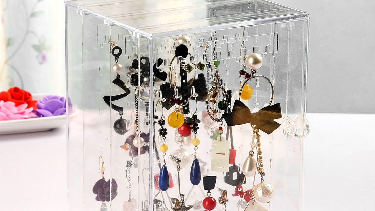 acrylic earring display stand feature image