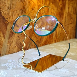 Moderner Brillenständer aus Metalldraht im Kunstdesign